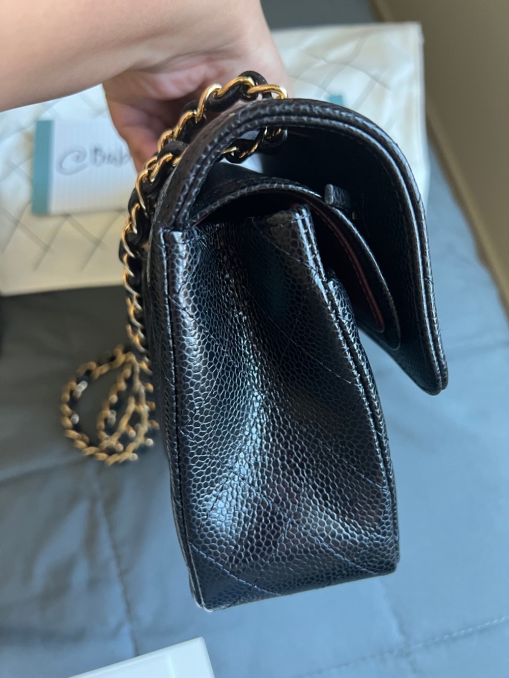 CHANEL Black Quilted Caviar Leather Shoulder Bag with Gold Hardware - Picture 5 of 12